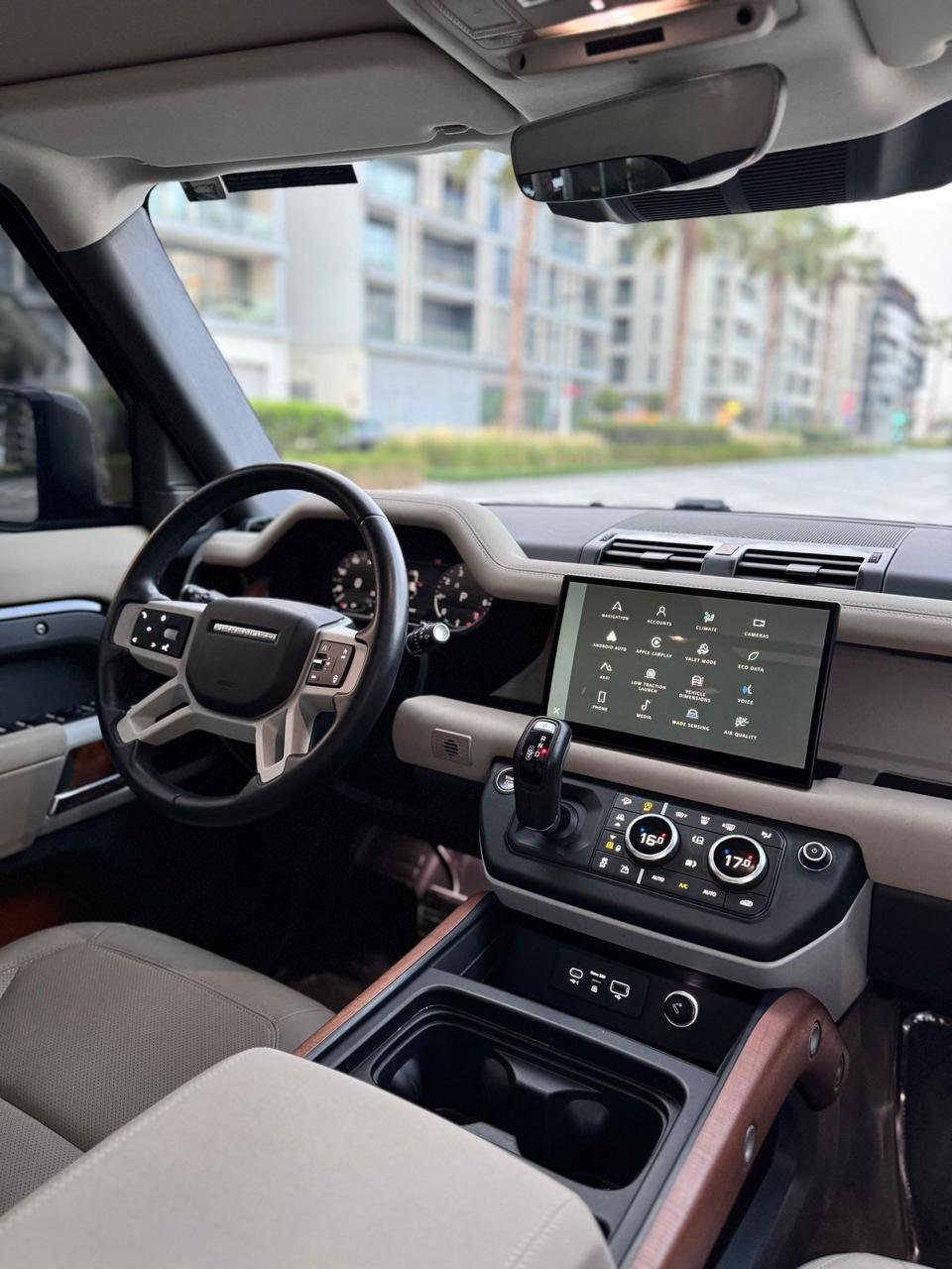 Land Rover Defender 2025 (1)