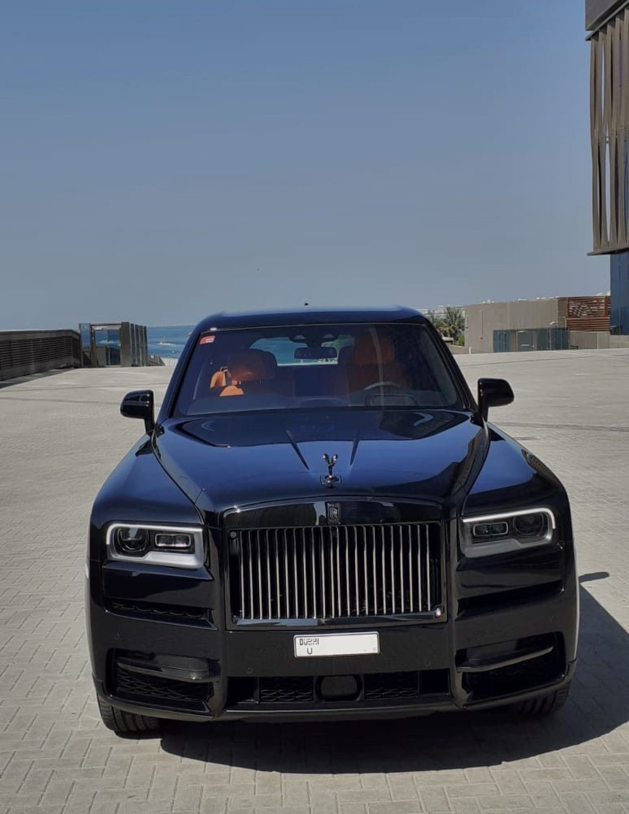 Rolls Royce Cullinan 2025 (3)