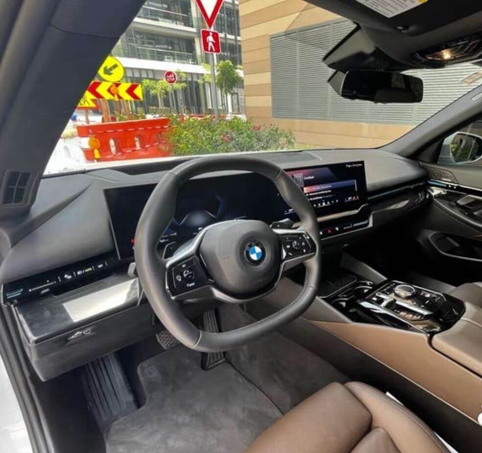 BMW 530i (4)