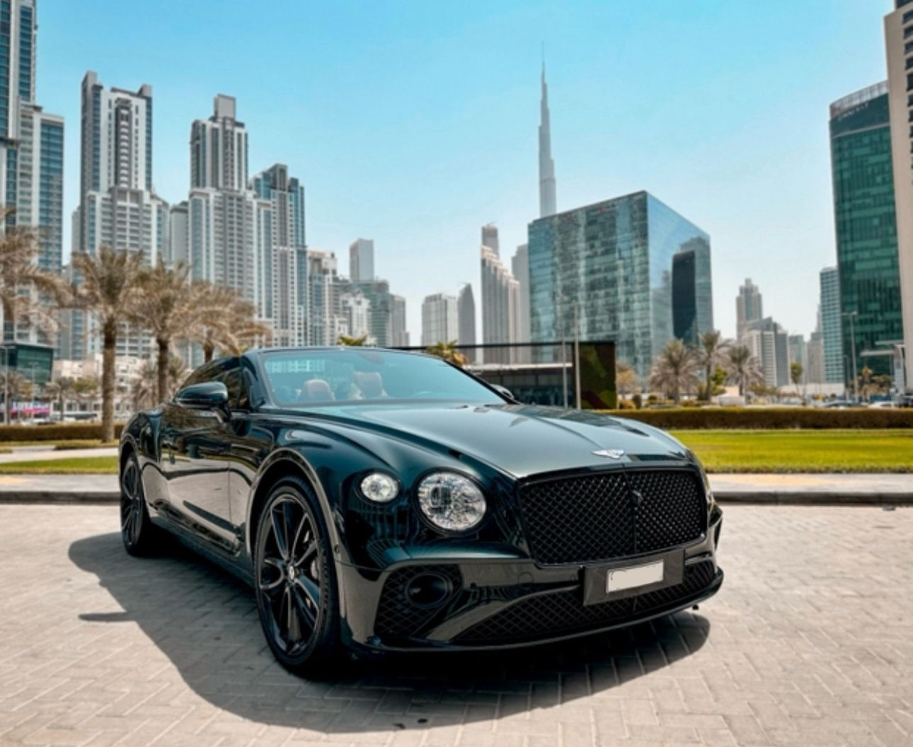 Bentley GT 2025 (1)
