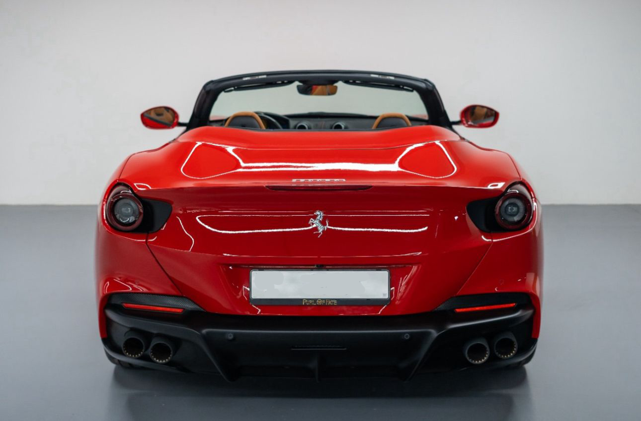 Ferrari Portofino (1)