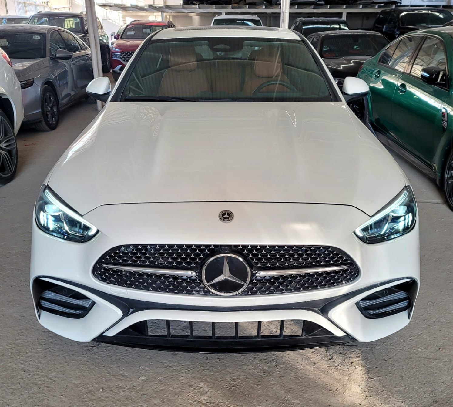 Mercedes C300 2024 (1)