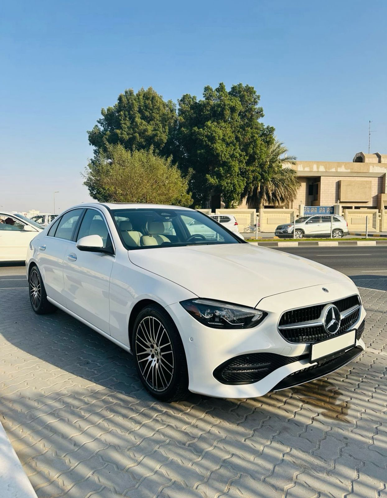 Mercedes C300 2024 (1)