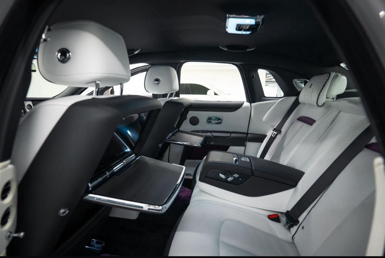 Rolls Royce Ghost (1)