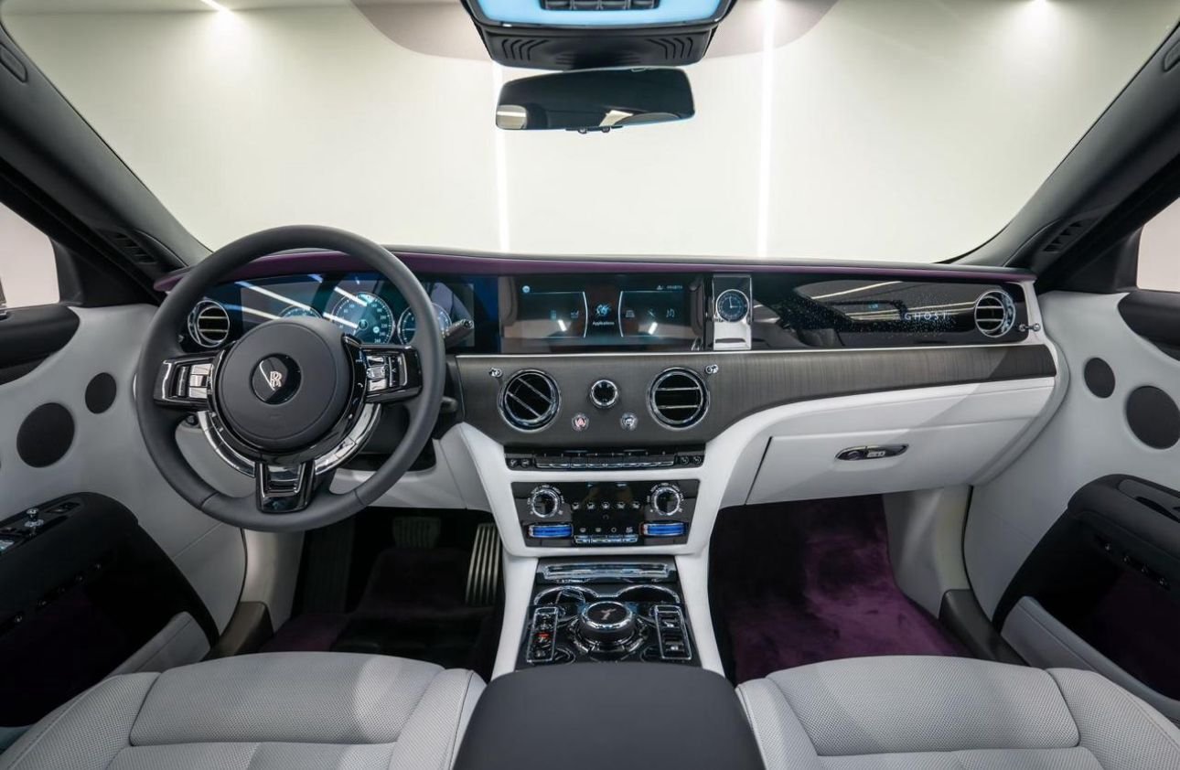 Rolls Royce Ghost (2)
