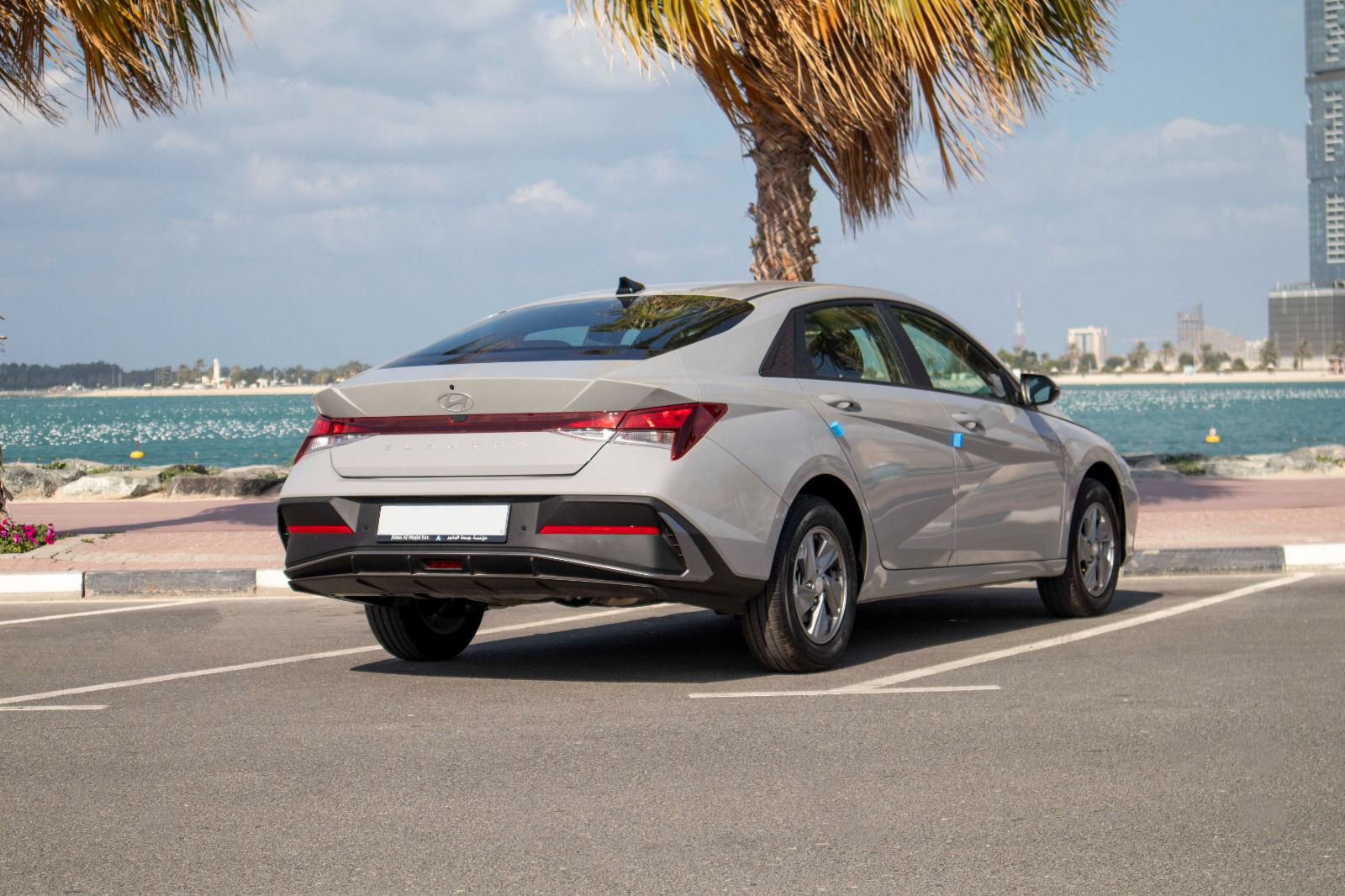 hyundai elantra 2025 (1)